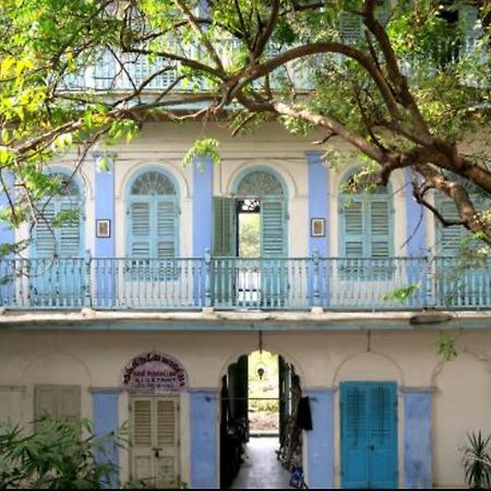 Broad Lands Hostel Chennai Exterior photo