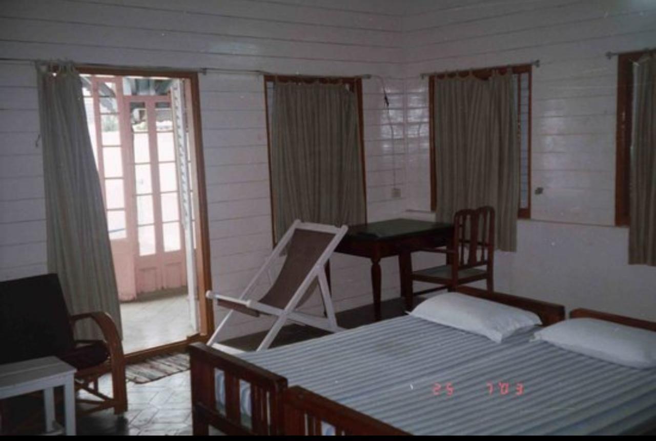 Broad Lands Hostel Chennai Exterior photo